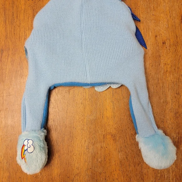 Flipeez My Little Pony Rainbow Dash Toboggan Hat Beanie - Picture 3 of 4